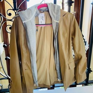 Brand: Evereve, size: S, color: Sand